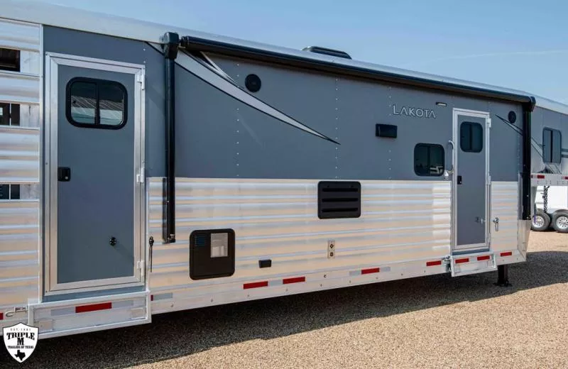 new Horse Trailers Lakota  for sale, in Willspoint, TX Thumbnail 15