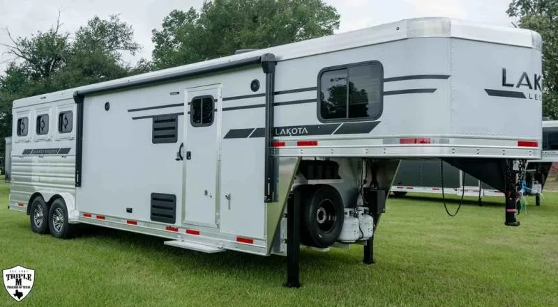 new Horse Trailers Lakota  for sale, in Willspoint, TX Thumbnail 12