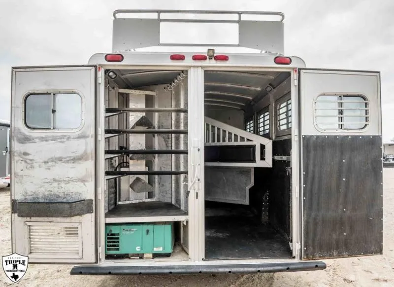 used Horse Trailers Elite Trailers  for sale, in Willspoint, TX Thumbnail 7