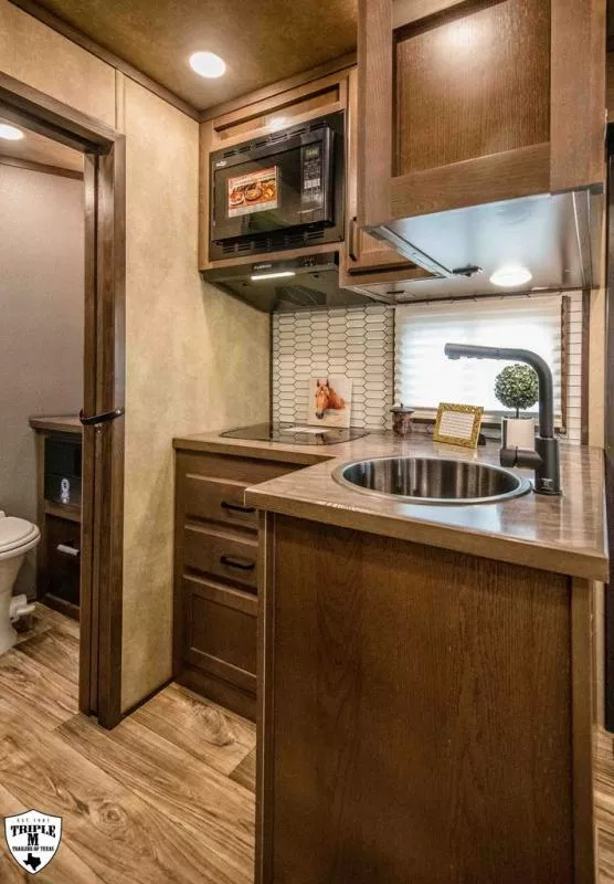new Horse Trailers Lakota  for sale, in Willspoint, TX Thumbnail 15