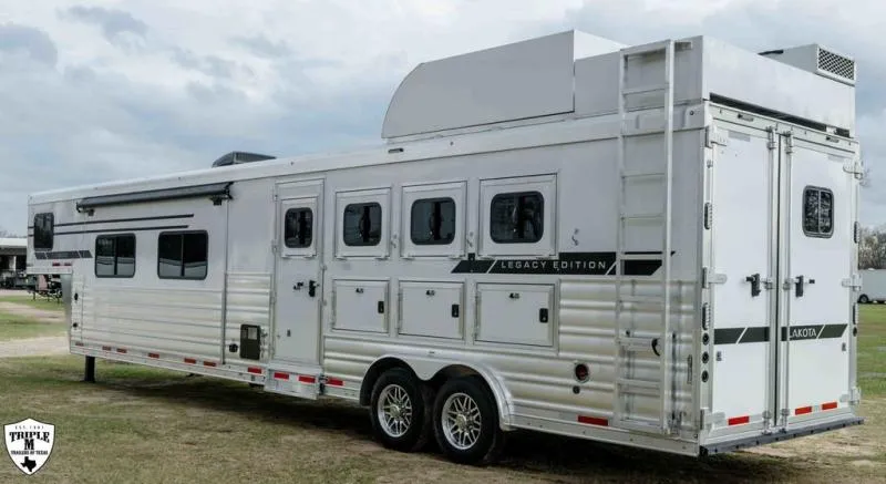 new Horse Trailers Lakota  for sale, in Willspoint, TX Thumbnail 6