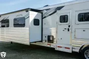 new Horse Trailers Lakota  for sale, in Willspoint, TX Thumbnail 5