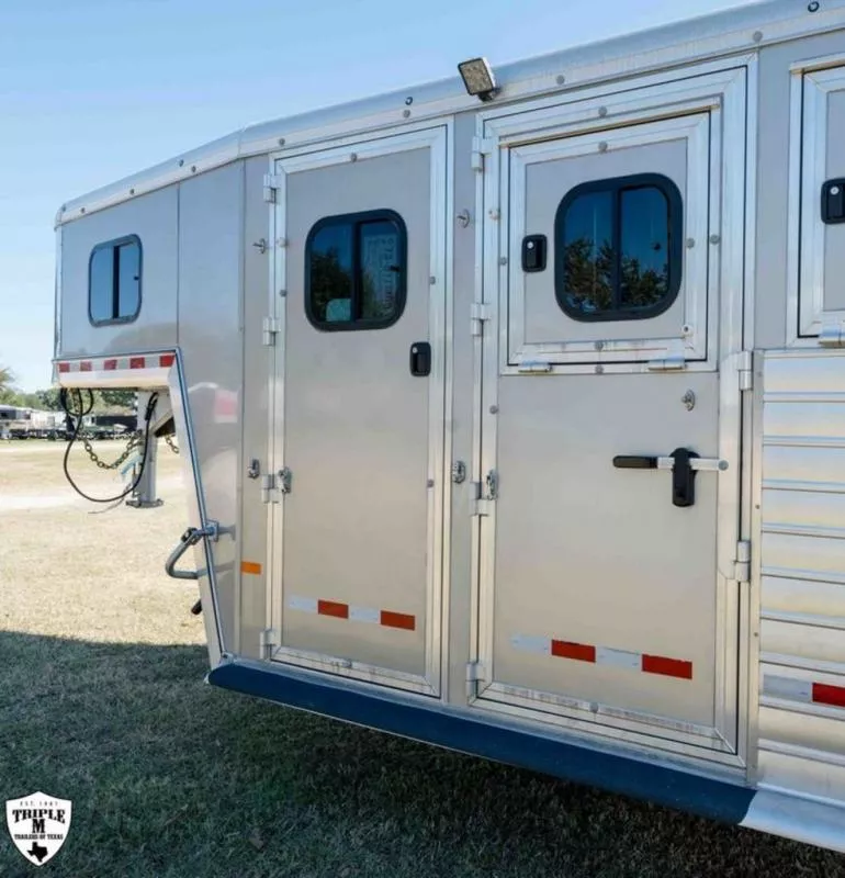 used Horse Trailers Hart Trailers  for sale, in Willspoint, TX Thumbnail 2