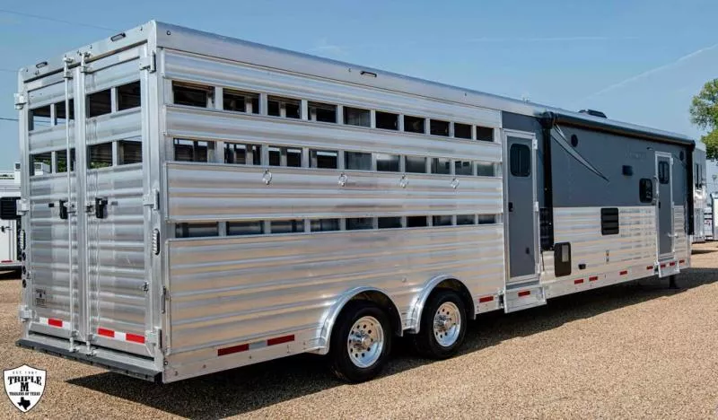 new Horse Trailers Lakota  for sale, in Willspoint, TX Thumbnail 14