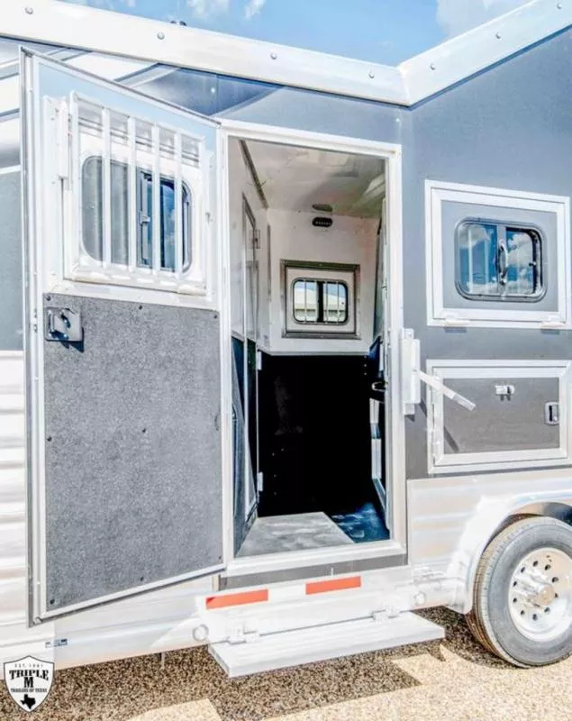 new Horse Trailers Lakota  for sale, in Willspoint, TX Thumbnail 28