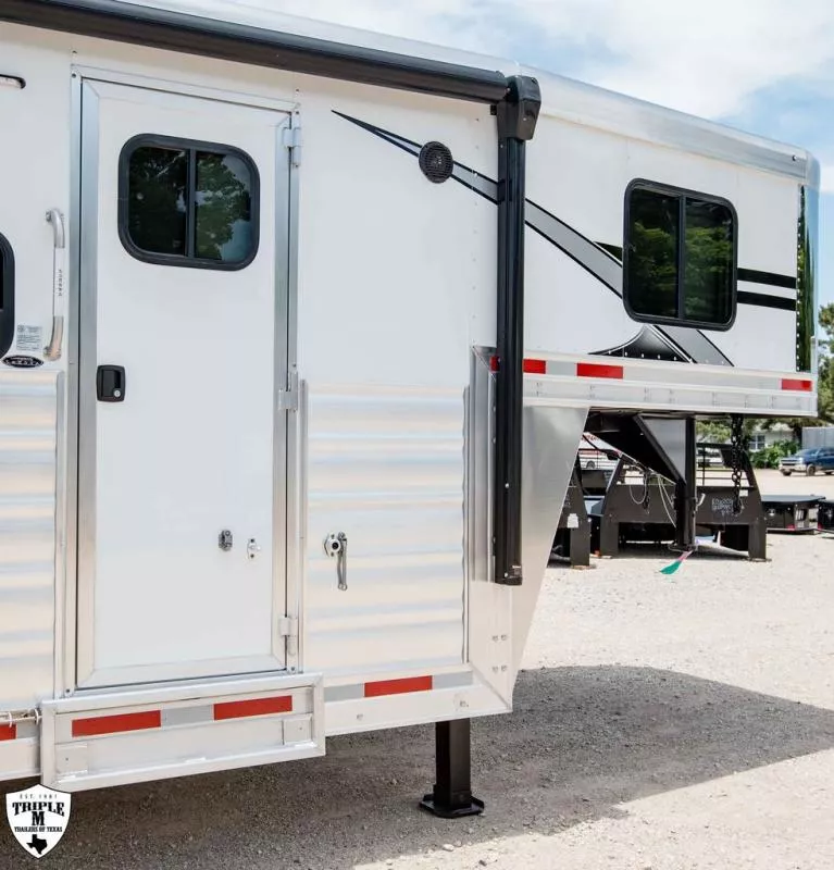 new Horse Trailers Lakota  for sale, in Willspoint, TX Thumbnail 6
