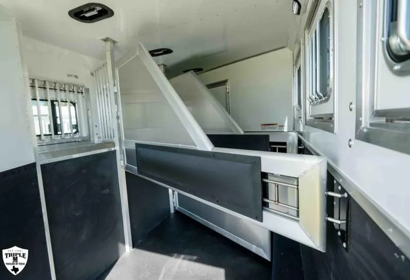 new Horse Trailers Lakota  for sale, in Willspoint, TX Thumbnail 10