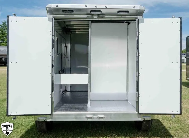 new Horse Trailers Sundowner Trailers  for sale, in Willspoint, TX Thumbnail 6