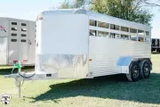used Horse Trailers Sundowner Trailers  for sale, in Willspoint, TX Thumbnail 2