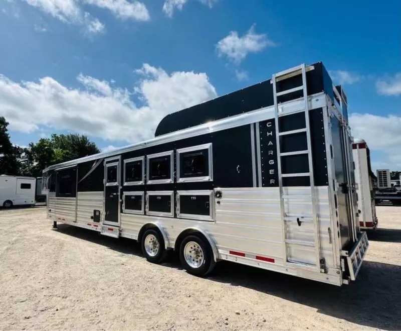 new Horse Trailers Lakota  for sale, in Willspoint, TX Thumbnail 5