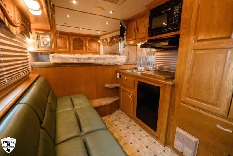 used Horse Trailers Elite Trailers  for sale, in Willspoint, TX Thumbnail 15