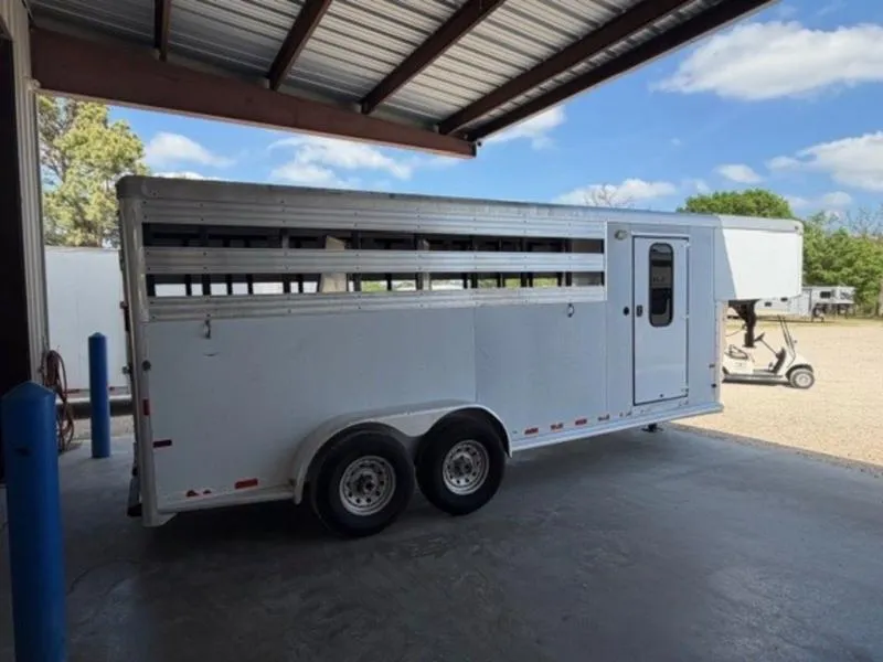 used Horse Trailers Sundowner Trailers  for sale, in Willspoint, TX Thumbnail 4
