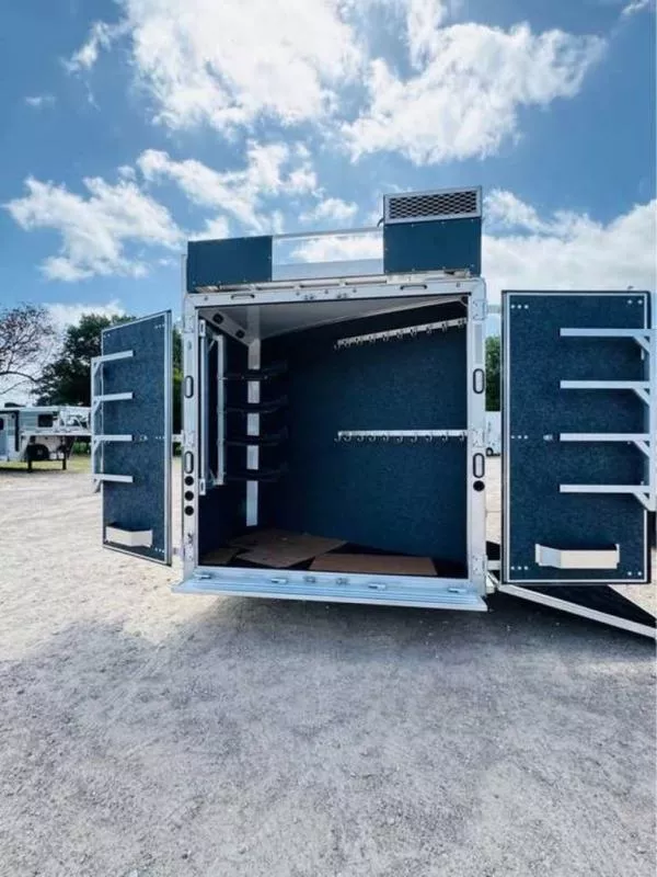 new Horse Trailers Lakota  for sale, in Willspoint, TX Thumbnail 10