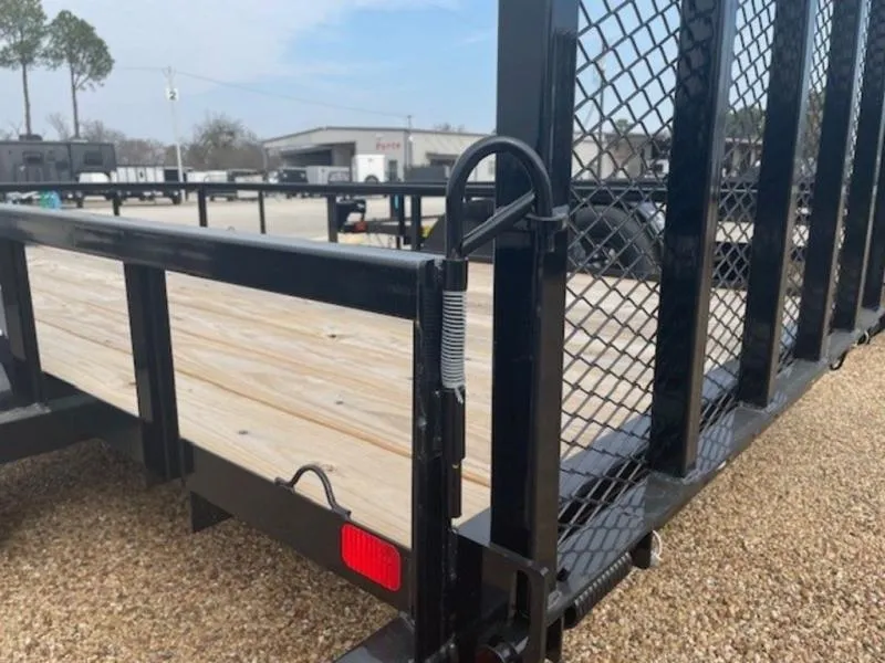 new Horse Trailers Big Tex Trailers  for sale, in Willspoint, TX Thumbnail 3