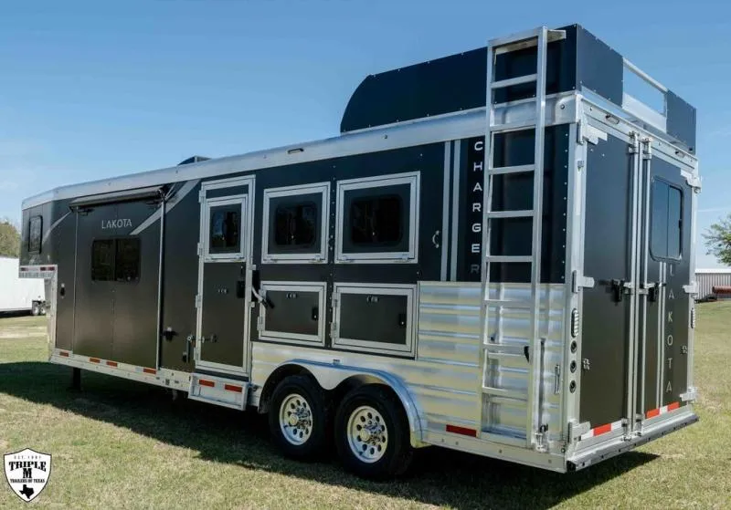 new Horse Trailers Lakota  for sale, in Willspoint, TX Thumbnail 5