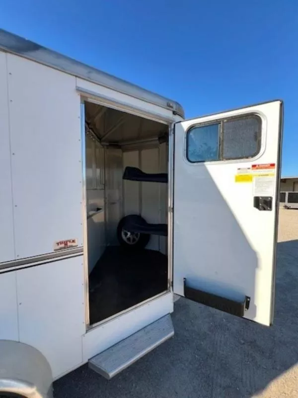 used Horse Trailers Sundowner Trailers  for sale, in Willspoint, TX Thumbnail 6