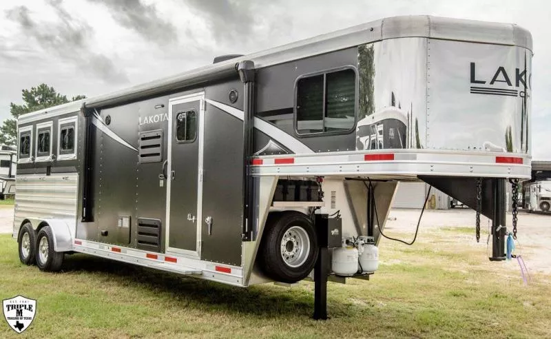 new Horse Trailers Lakota  for sale, in Willspoint, TX Thumbnail 2