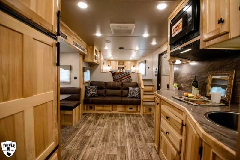 new Horse Trailers Lakota  for sale, in Willspoint, TX Thumbnail 27
