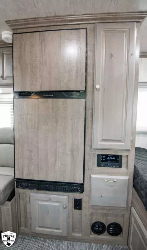 new Horse Trailers Sundowner Trailers  for sale, in Willspoint, TX Thumbnail 2