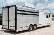 used Horse Trailers Logan Coach  for sale, in Willspoint, TX Thumbnail 9