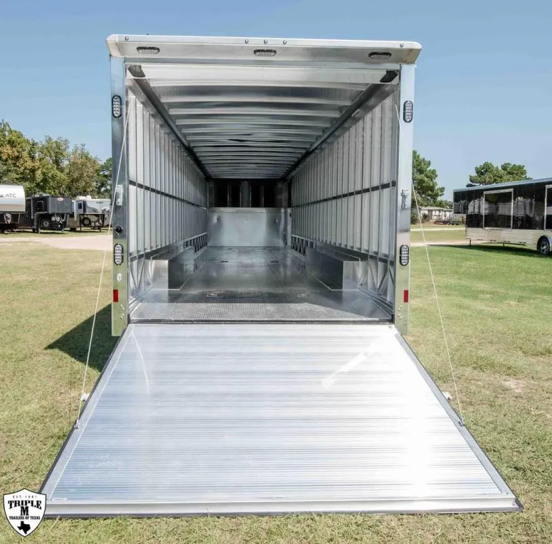 new Horse Trailers Sundowner Trailers  for sale, in Willspoint, TX Thumbnail 10