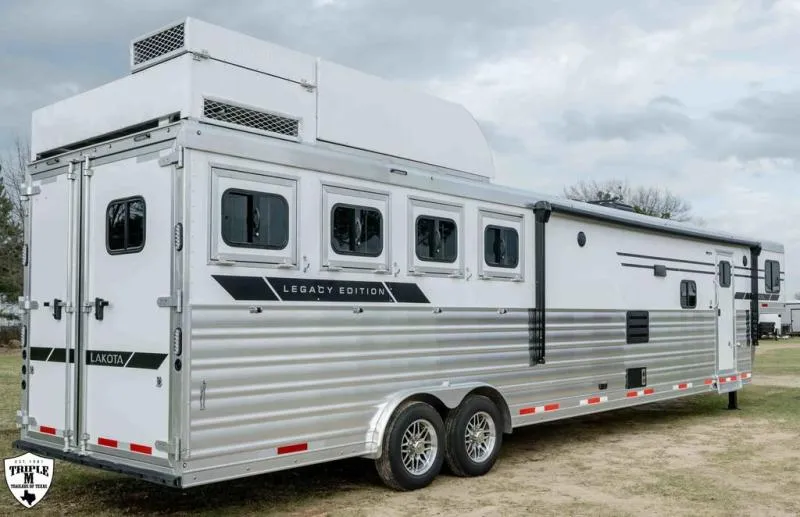 new Horse Trailers Lakota  for sale, in Willspoint, TX Thumbnail 12