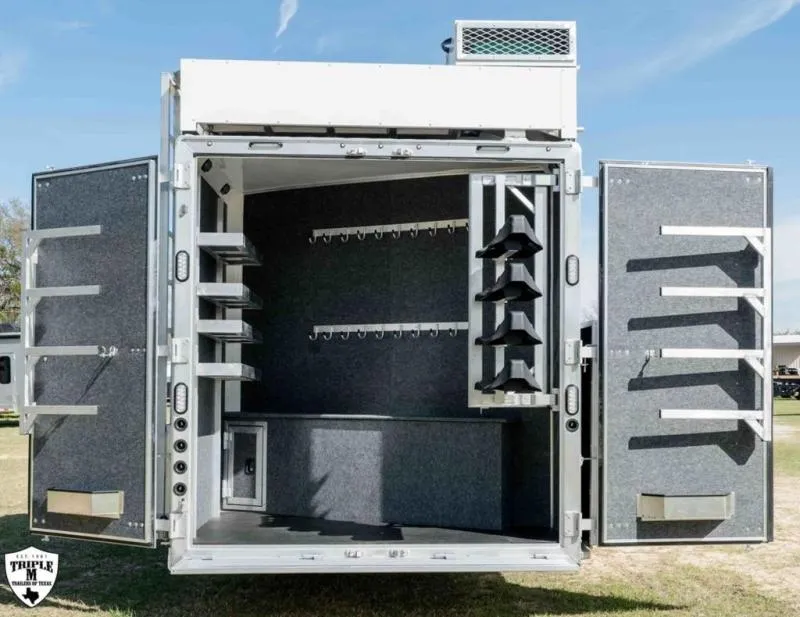 new Horse Trailers Lakota  for sale, in Willspoint, TX Thumbnail 8