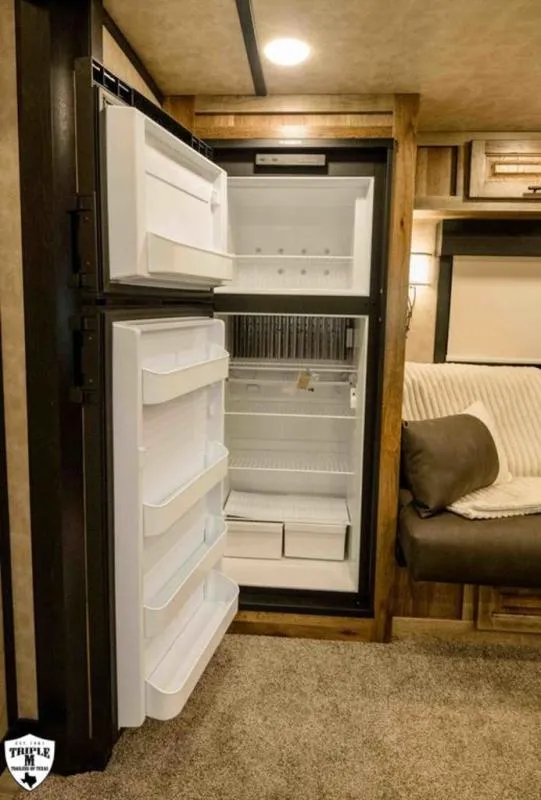 new Horse Trailers Lakota  for sale, in Willspoint, TX Thumbnail 23