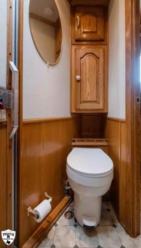 used Horse Trailers Elite Trailers  for sale, in Willspoint, TX Thumbnail 25