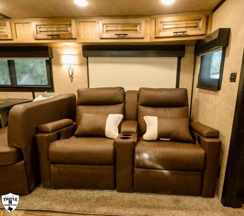 new Horse Trailers Lakota  for sale, in Willspoint, TX Thumbnail 17