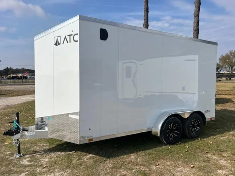 2026 ATC ST400 Horse Trailer