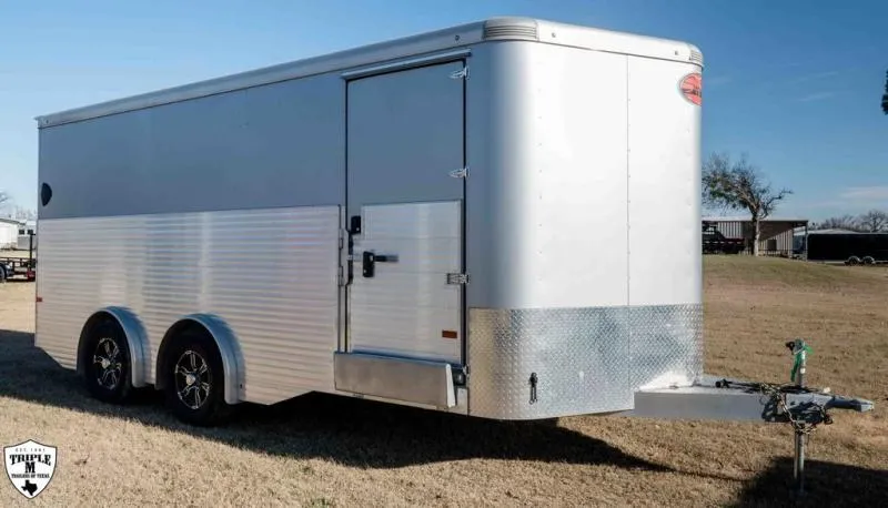 used Horse Trailers Sundowner Trailers  for sale, in Willspoint, TX Thumbnail 6