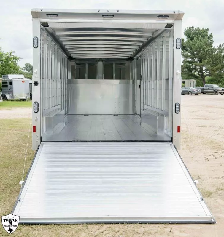 2026 Sundowner Trailers WORKHORSE Horse Trailer