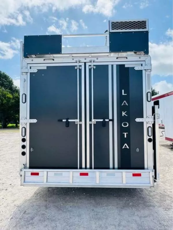 new Horse Trailers Lakota  for sale, in Willspoint, TX Thumbnail 9