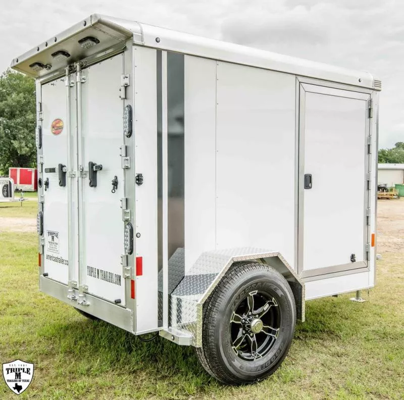 new Horse Trailers Sundowner Trailers  for sale, in Willspoint, TX Thumbnail 8
