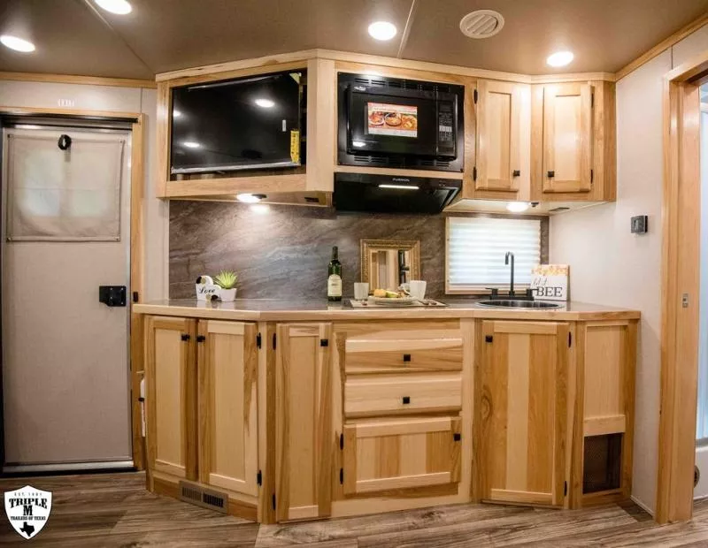 new Horse Trailers Lakota  for sale, in Willspoint, TX Thumbnail 16