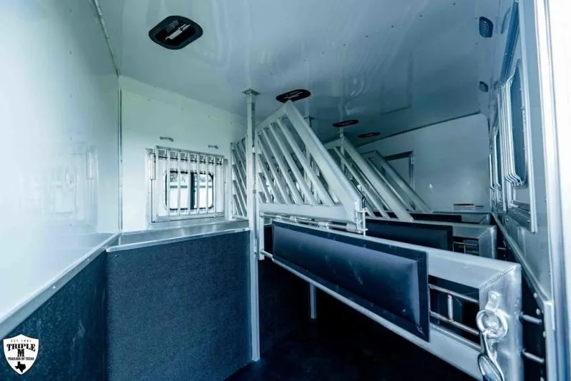 new Horse Trailers Lakota  for sale, in Willspoint, TX Thumbnail 12