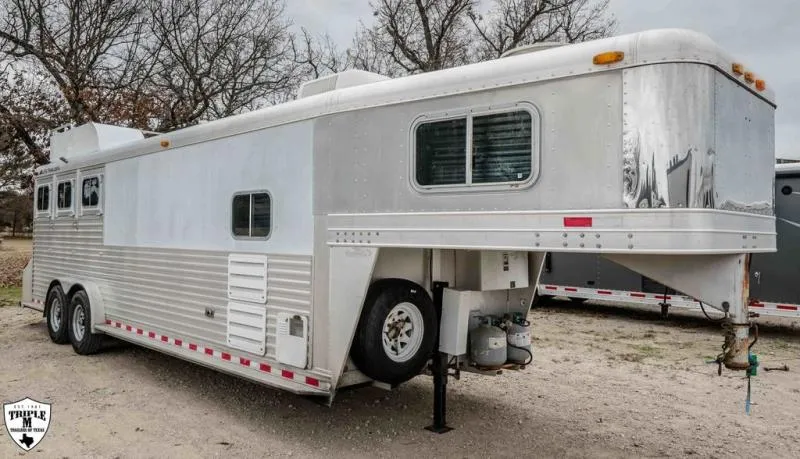 used Horse Trailers Elite Trailers  for sale, in Willspoint, TX Thumbnail 12