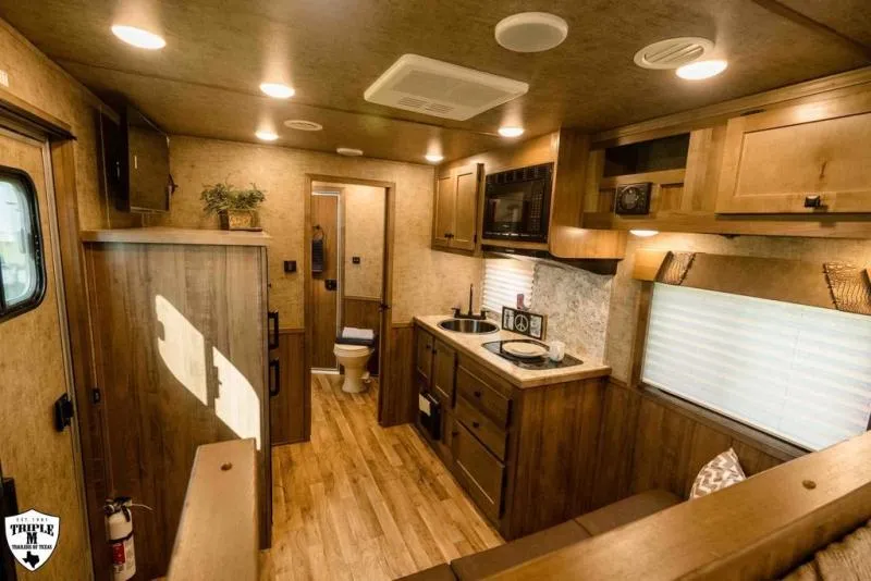 new Horse Trailers Lakota  for sale, in Willspoint, TX Thumbnail 29