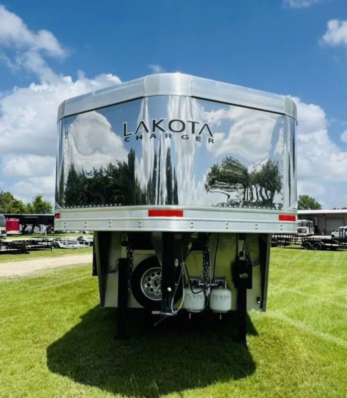 used Horse Trailers Lakota  for sale, in Willspoint, TX Thumbnail 17
