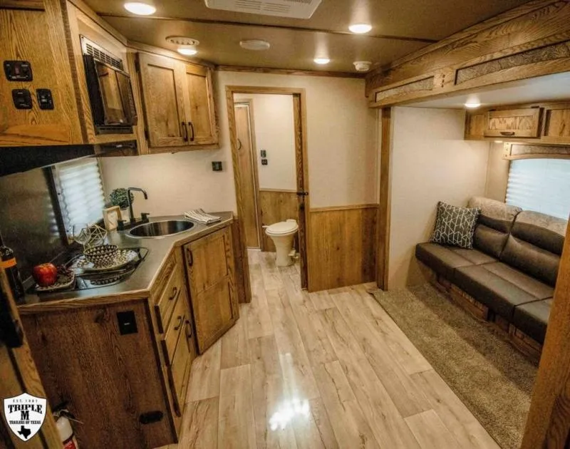 new Horse Trailers Lakota  for sale, in Willspoint, TX Thumbnail 17