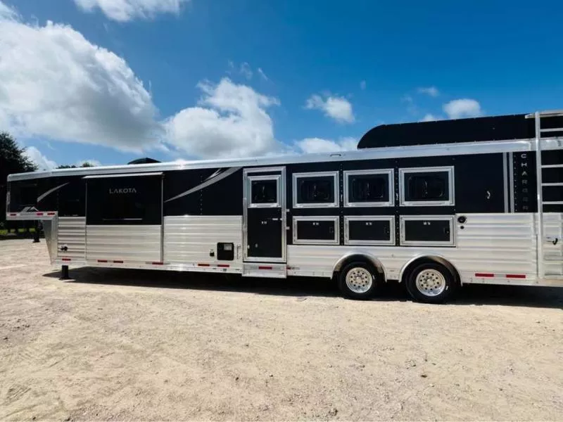 new Horse Trailers Lakota  for sale, in Willspoint, TX Thumbnail 4