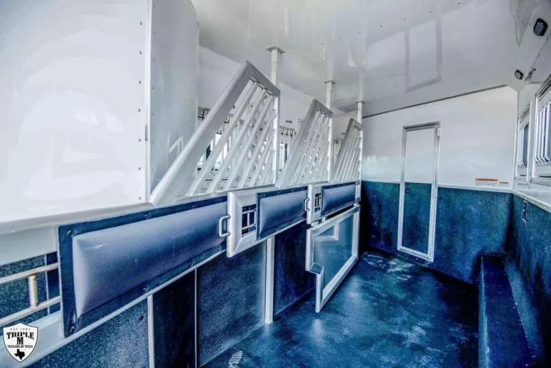 new Horse Trailers Lakota  for sale, in Willspoint, TX Thumbnail 27