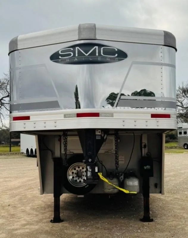 used Horse Trailers SMC Horse Trailers  for sale, in Willspoint, TX Thumbnail 2
