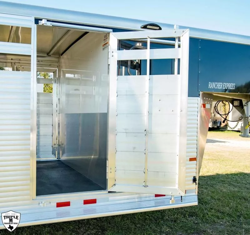 new Horse Trailers Sundowner Trailers  for sale, in Willspoint, TX Thumbnail 7