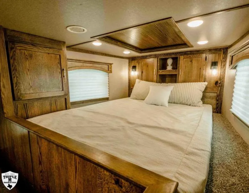 new Horse Trailers Lakota  for sale, in Willspoint, TX Thumbnail 16