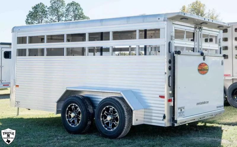 used Horse Trailers Sundowner Trailers  for sale, in Willspoint, TX Thumbnail 12