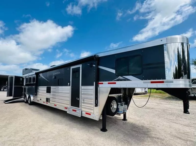 2026 Lakota CHARGER Horse Trailer