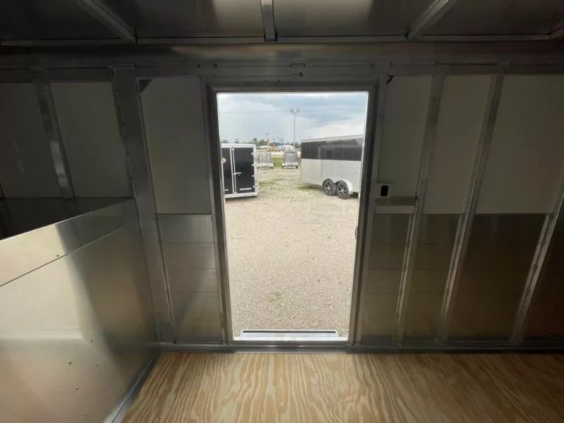 new Horse Trailers Sundowner Trailers  for sale, in Willspoint, TX Thumbnail 9