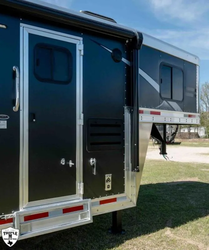 new Horse Trailers Lakota  for sale, in Willspoint, TX Thumbnail 31